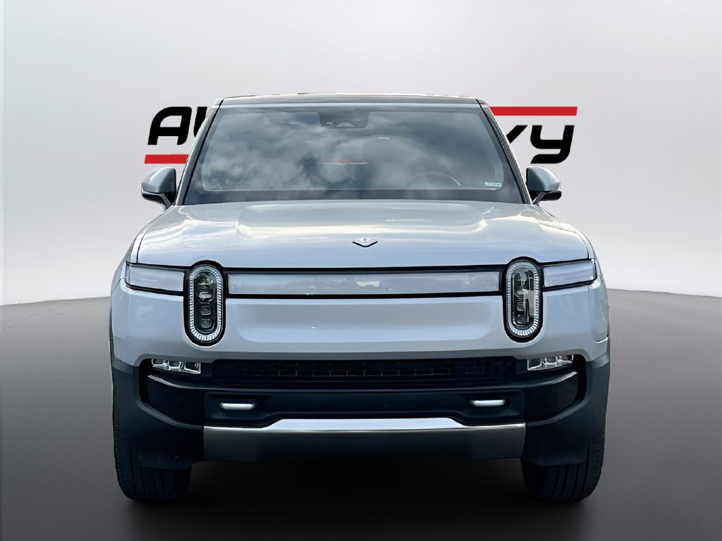 Used 2024 Rivian R1S Adventure Dual AWD/4WD image 2