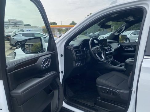 Used 2022 GMC Yukon SLE image 14