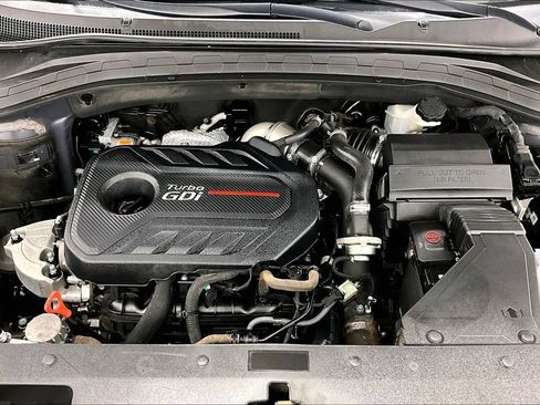 Used 2019 Hyundai Santa Fe FWD image 11