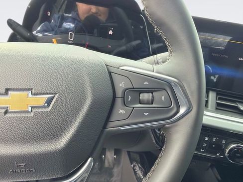 New 2026 Chevrolet Trax LT w/ Driver Confidence Package image 25