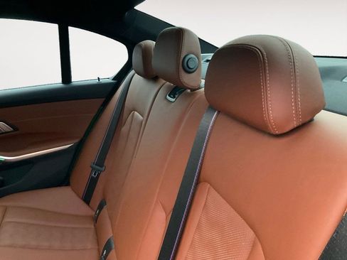 Used 2021 BMW M3 Competition w/ M Carbon Exterior Package image 31