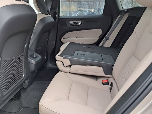 New 2026 Volvo XC60 B5 Plus w/ Climate Package image 7