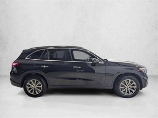 Used 2026 Mercedes-Benz GLC 300 video 4