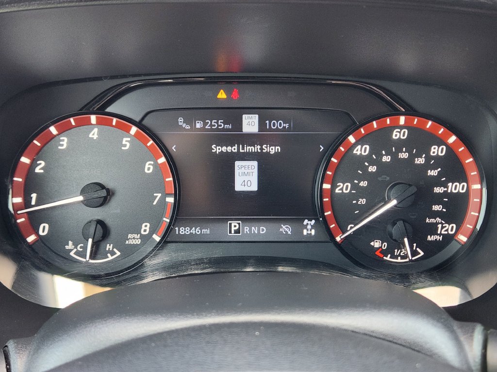 Used 2024 Nissan Frontier PRO-4X w/ Technology Package AWD/4WD image 19