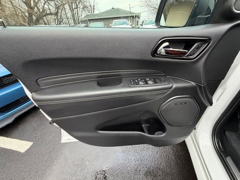Used 2022 Dodge Durango SRT w/ Technology Group image 18