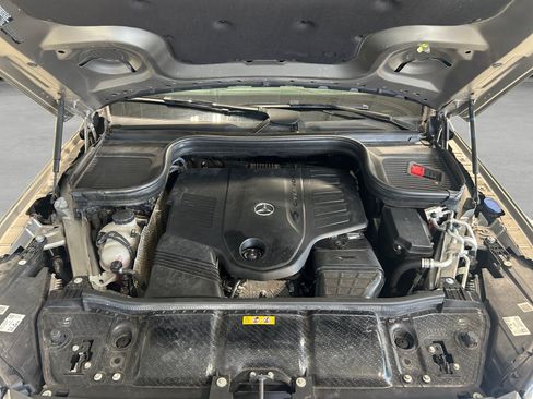 Used 2023 Mercedes-Benz GLS 450 4MATIC image 22