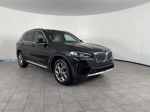 Used 2024 BMW X3 sDrive30i w/ Premium Package RWD image 7