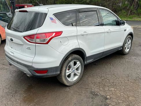 Used 2013 Ford Escape SE image 4
