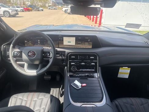 New 2026 Nissan Armada PRO-4X AWD/4WD image 12