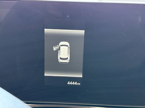 Used 2026 Kia Sportage X-Line w/ X-Line Premium Package image 9