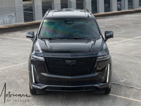 Used 2021 Cadillac Escalade Sport w/ Driver Assist Tech Package AWD/4WD image 36