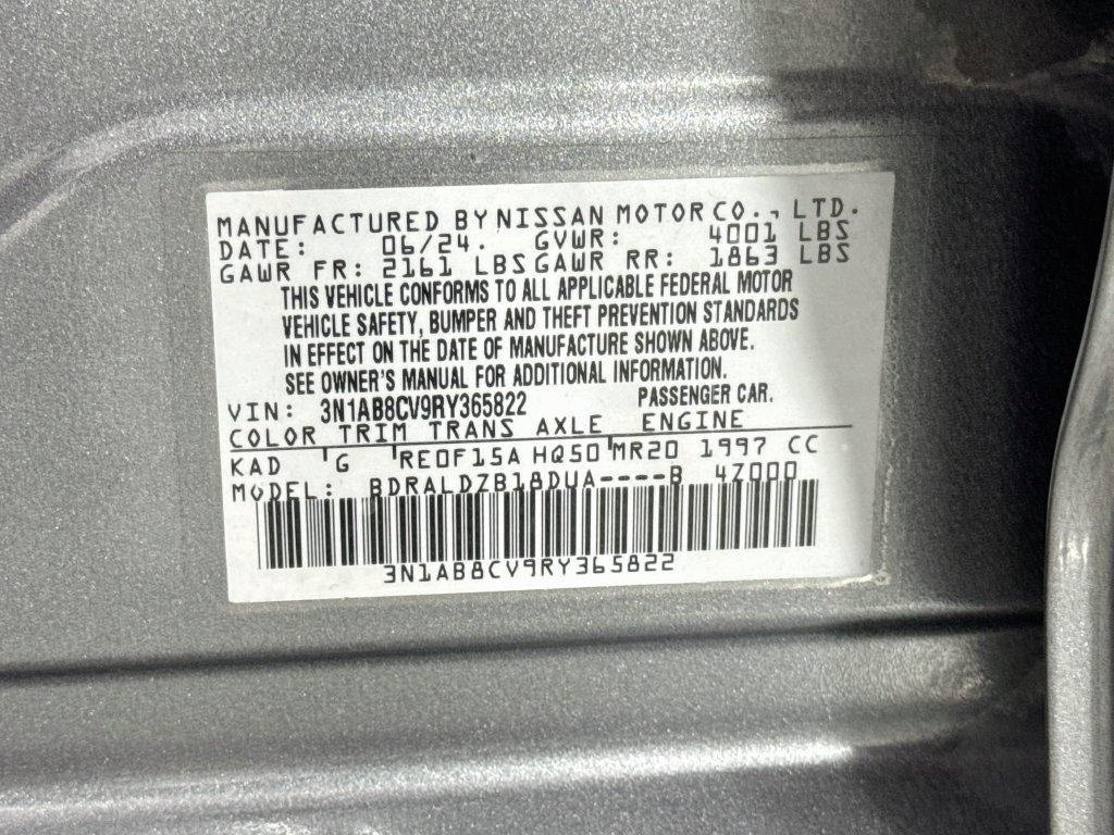 Used 2024 Nissan Sentra SV FWD image 36