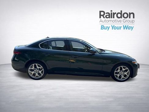 Used 2021 Alfa Romeo Giulia Ti w/ Active Assist 2 Package TI AWD/4WD image 7