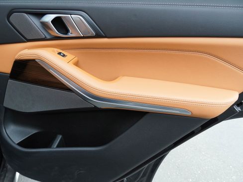 Used 2026 BMW X5 xDrive40i image 33