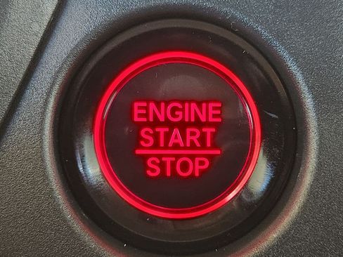 Used 2025 Honda Pilot Elite image 20