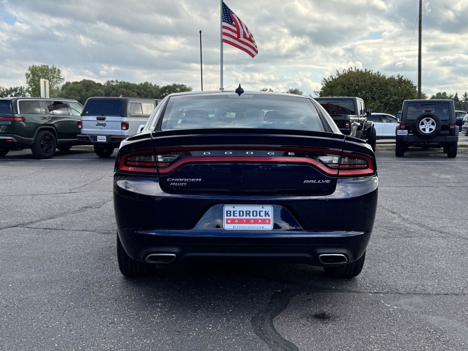 Used 2016 Dodge Charger SXT w/ Rallye Group AWD/4WD image 6