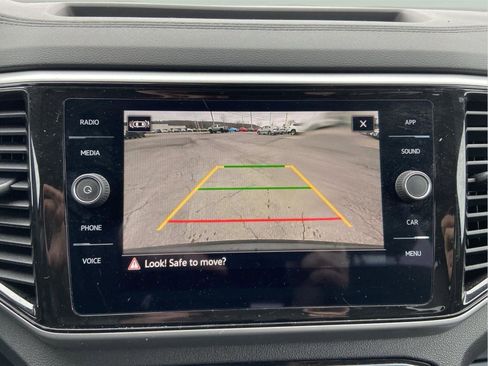 Used 2023 Volkswagen Atlas SE image 64