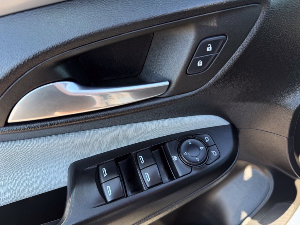 Used 2024 Buick Envista Preferred FWD image 16