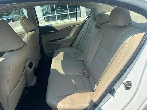 Used 2016 Honda Accord EX-L image 20