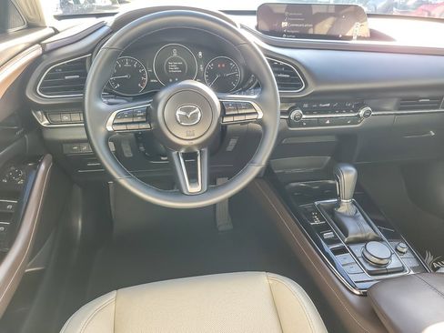 Used 2025 MAZDA CX-30 AWD 2.5 S w/ Premium Package image 11