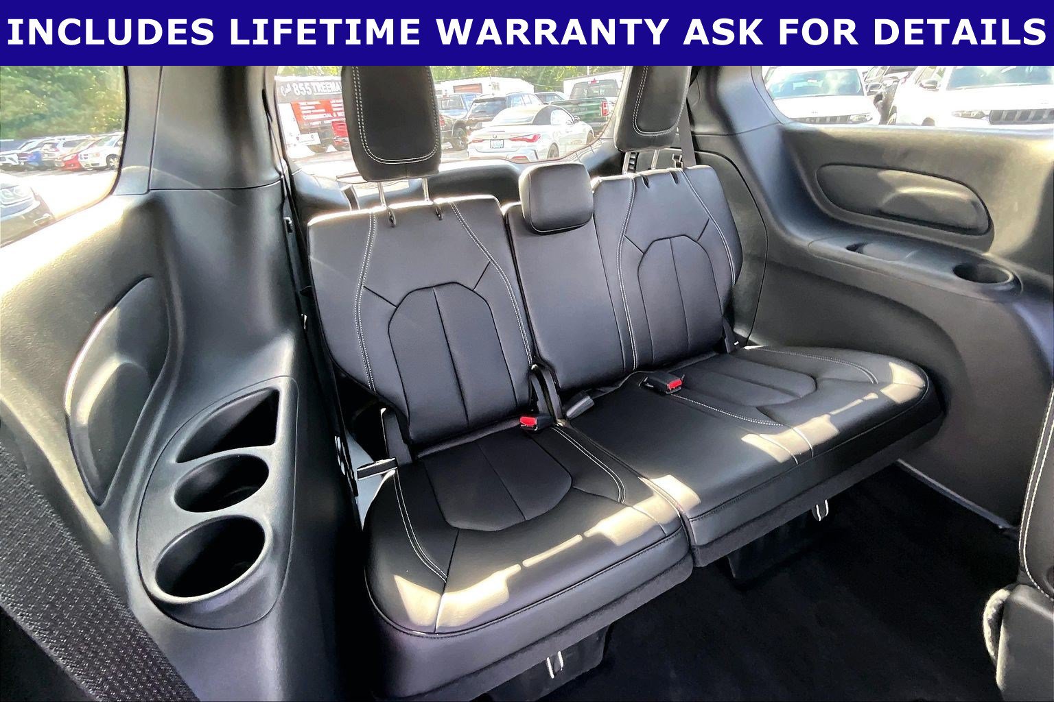 Used 2026 Chrysler Pacifica Select w/ S Appearance Package FWD image 23
