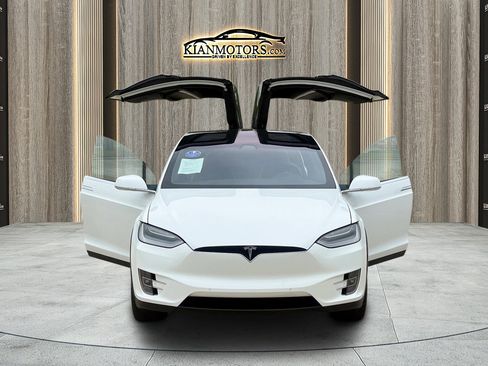 Used 2020 Tesla Model X Long Range AWD/4WD image 19