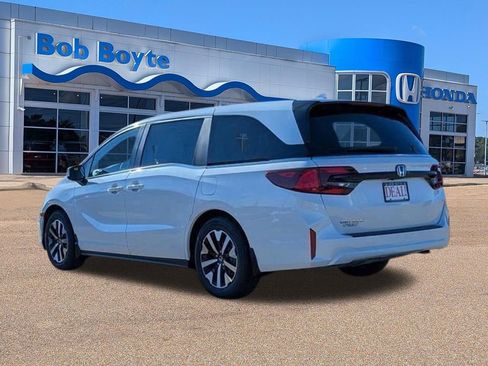 New 2026 Honda Odyssey EX-L image 3