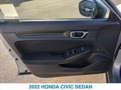 Used 2022 Honda Civic Sport image 12