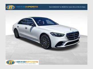 Used 2022 Mercedes-Benz S 580 4MATIC Sedan video 1