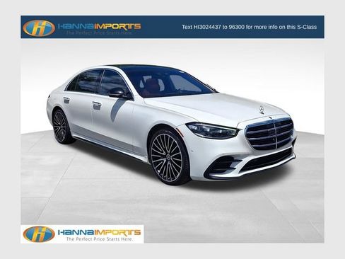 Used 2022 Mercedes-Benz S 580 4MATIC Sedan image 1