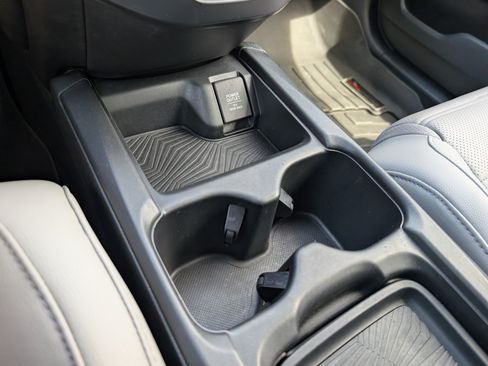 Used 2017 Honda CR-V Touring image 22