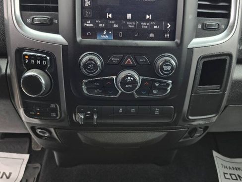 Used 2022 RAM 1500 Warlock AWD/4WD image 17