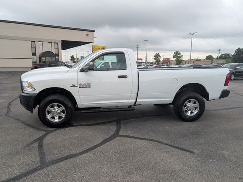 Used 2014 RAM 2500 Tradesman w/ Power & Remote Entry Group image 5