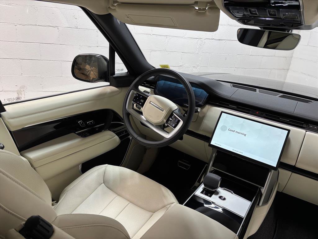 New 2026 Land Rover Range Rover SE AWD/4WD image 34