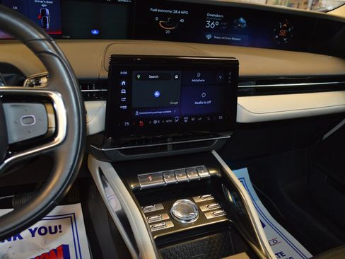 Used 2024 Lincoln Nautilus Reserve w/ Equipment Group 202A image 19