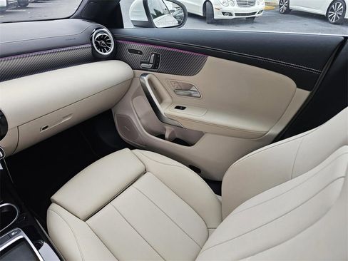 Used 2025 Mercedes-Benz CLA 250 image 29