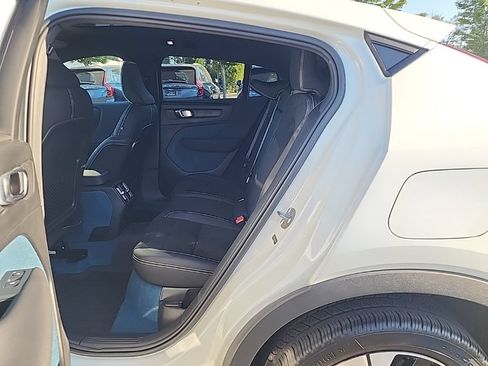 Used 2023 Volvo C40 P8 Recharge Plus w/ Protection Package Premier AWD/4WD image 14