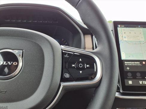 New 2026 Volvo XC90 B6 Ultra image 16