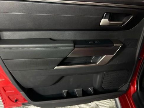 Used 2022 Toyota Tundra SR5 w/ SR5 Convenience Package image 26