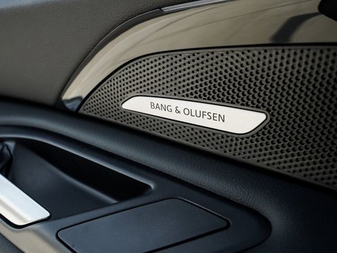 New 2025 Audi Q5 Premium Plus image 22