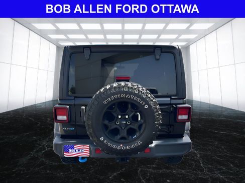 Used 2023 Jeep Wrangler Unlimited AWD/4WD image 4