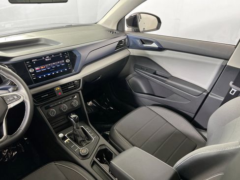 Used 2022 Volkswagen Taos SE image 22