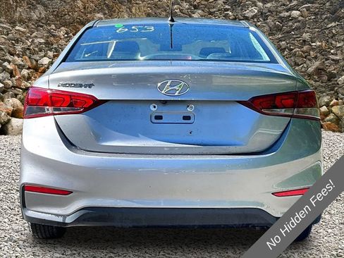 Used 2021 Hyundai Accent SE FWD image 4