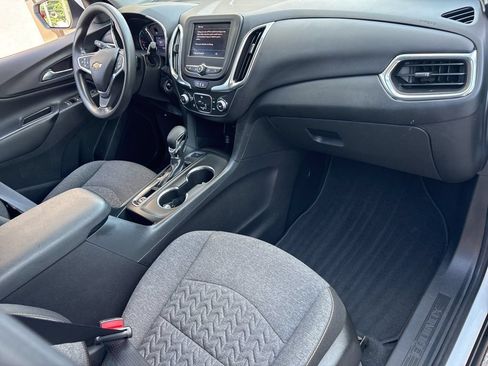 Used 2023 Chevrolet Equinox LT AWD/4WD image 30