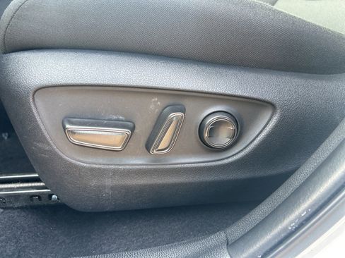 Used 2025 Toyota RAV4 XLE image 11