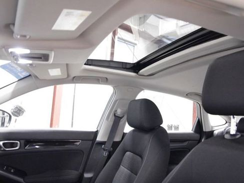 Certified 2023 Honda Civic EX image 34