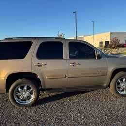 Used 2007 GMC Yukon SLE AWD/4WD image 8