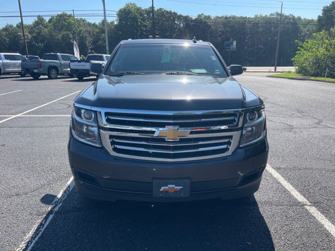 Used 2018 Chevrolet Tahoe LS w/ Max Trailering Package AWD/4WD image 2