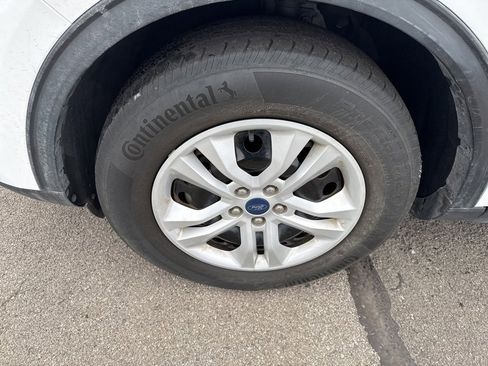 Used 2020 Ford Escape S image 20