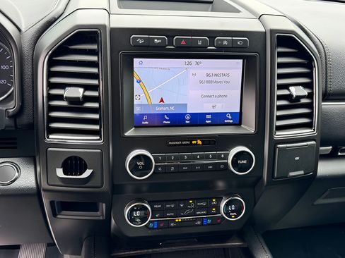 Used 2021 Ford Expedition Limited AWD/4WD image 7